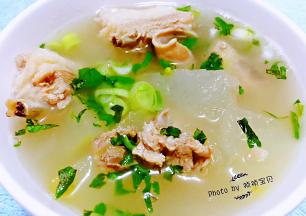 羊排入口香浓混搭着清香的冬瓜口感非常棒