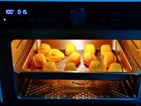 发酵至明显变大，可以开蒸，100度蒸15分钟，焖5分钟再打开。