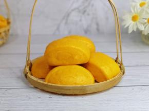 蒸好的馒头出炉啦！