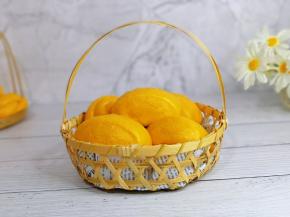 宝贝一口气吃三个。