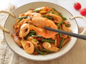 甜虾肉质紧实，好吃到停不下来！