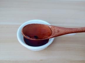 再加上两勺醋。