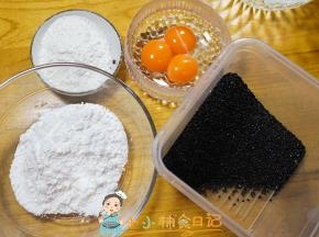 这些是材料，芝麻一定要炒熟才香