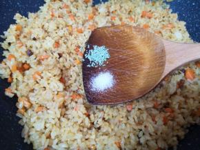 放盐和蔬之鲜调味。