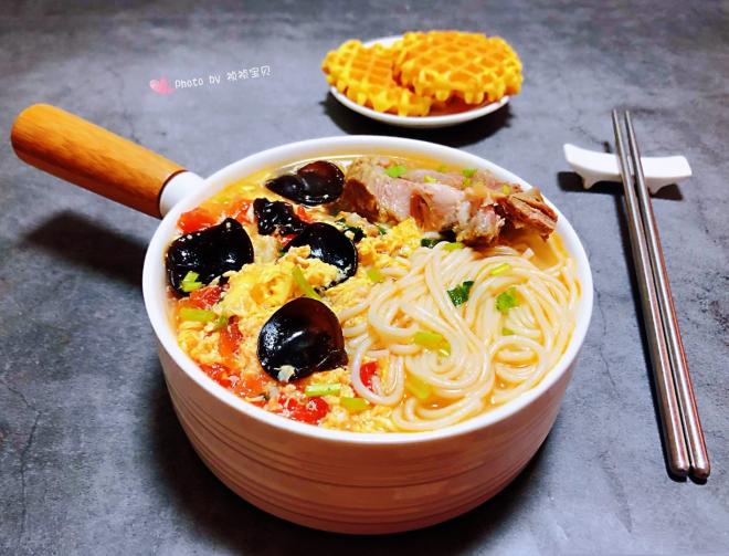 鸡蛋西红柿打卤面