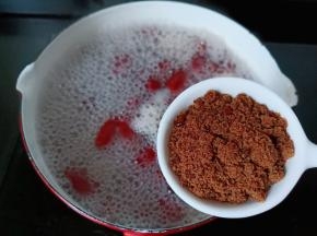 加入红糖【也可以换成老冰糖】