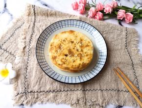 梅菜肉酱烧饼出炉。