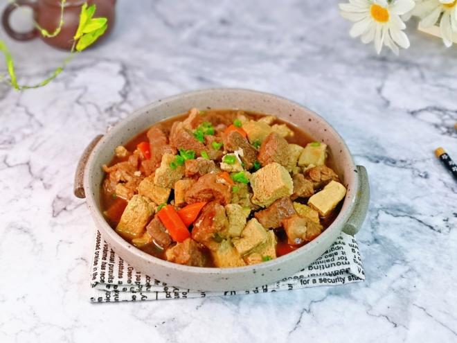 牛肉炖豆腐