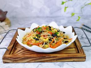 春季时令蔬菜。