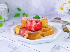 这样培根肉松三明治就好啦！