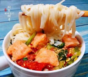 面条好吃极了有种停不下来的节奏