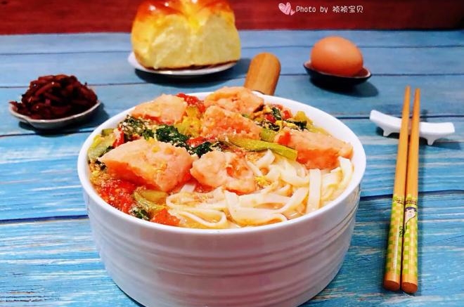 虾滑鸡蛋时蔬面
