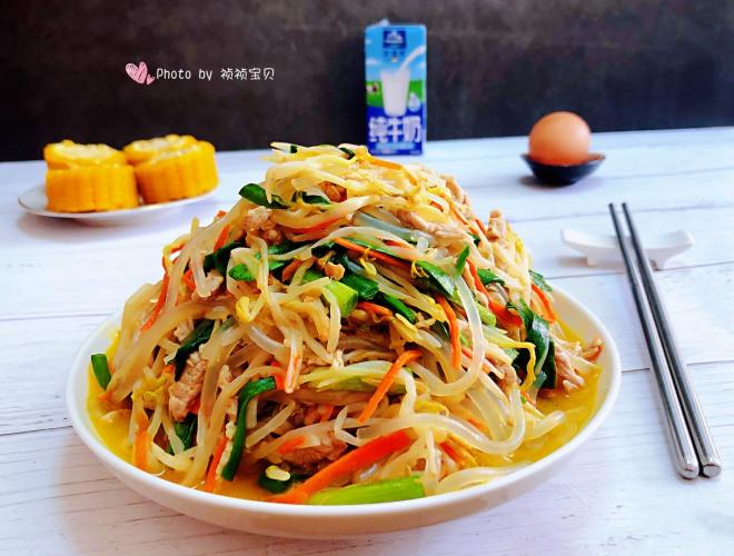 韭菜粉条炒豆芽