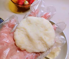 取一份 在掌心按扁