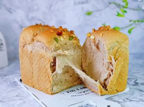 迫不及待的掰开一个，香气四溢。