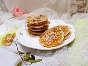 一定要小火慢炸出来才好吃!如果怕油多，可以用煎