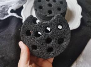 戳好了之后简直太逼真了，跟真的煤球一模一样