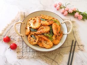 麻辣鲜香的干锅虾。