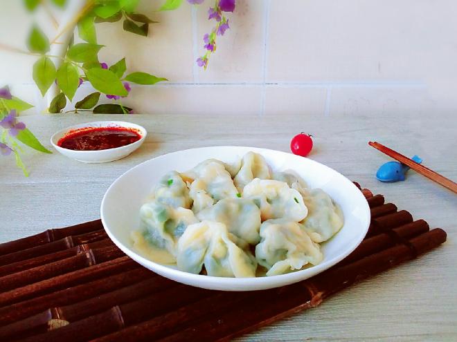 韭菜鸡蛋馅饺子