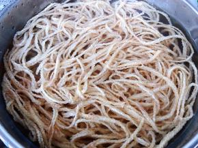 羊肚丝冲洗干净温水浸泡十五分钟