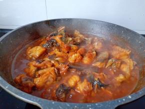 大火烧开中火慢慢炖。