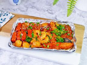 烤好后取出，撒上葱花，即可食用。