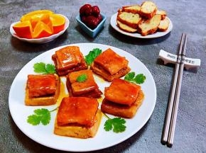 搭配水果、大枣、肉参饼一起吃营养丰富