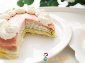 锅不能太热不然一倒上面糊就凝固了会很厚