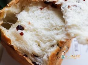 等晾凉以后才能切片哦，为什么我没切片的图因为没凉孩子已经全部吃没了…….