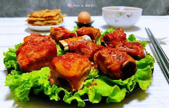 搭配油饼、鸡蛋、杂粮粥一起吃好吃极了