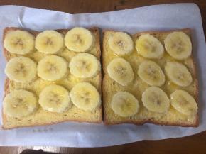 撒上适量白砂糖。