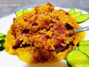 排骨入口香浓美味混搭着小米的清香就是唇齿留香回味无穷