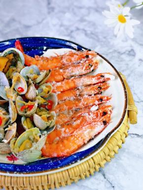 自己做卫生健康又好吃，主要量足哈～尽情吃。