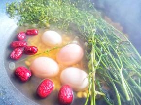 大火烧开转小火煮30分钟即可。