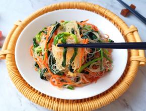 尝一口，超级好吃。