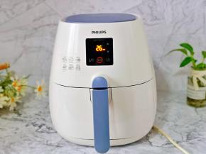 启动空气炸锅，设置180度烤30分钟。