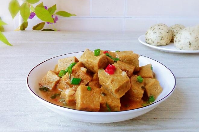 葱烧冻豆腐