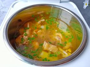 撒点葱花可以出锅了。