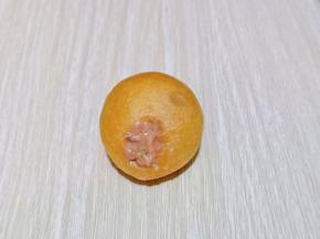 再装入肉馅，这样就可以啦！