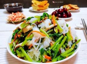 这道凉拌菜即方便快捷又营养丰富