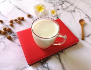 根据自己的口味加入糖。