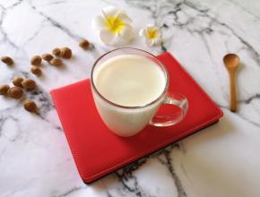 搅拌均匀就可以喝啦！