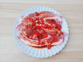 爱吃辣的加上辣椒圈。