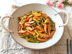 宝贝说这道菜越吃越好吃。