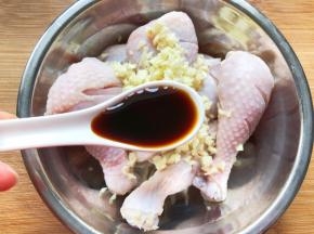 加入2勺生抽