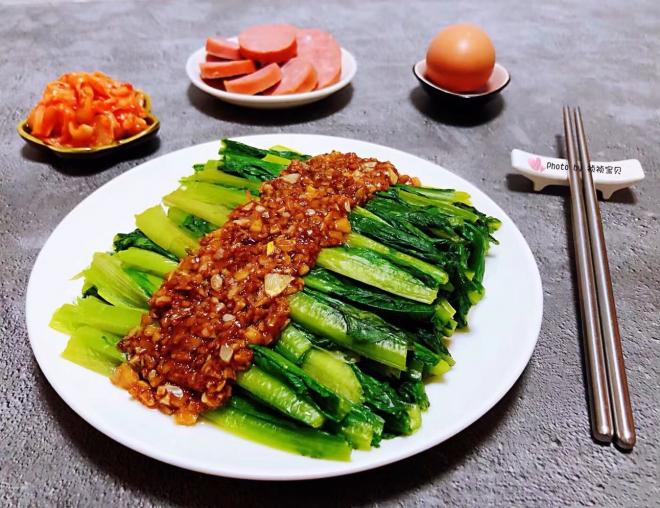 蚝油蒜蓉油麦菜