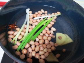 搅拌均匀开火。