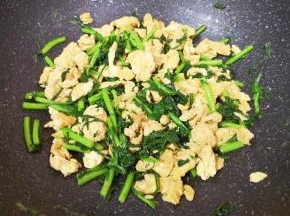 翻炒均匀关火出锅。