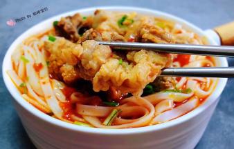 牛腩入口香浓味美唇齿留香回味无穷