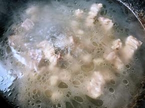 煮至牛腩八成熟即可